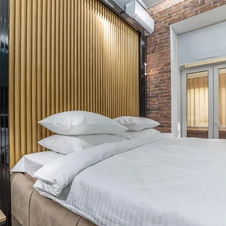 Luxury Urban Lofts Across Baseina 5а & Arena