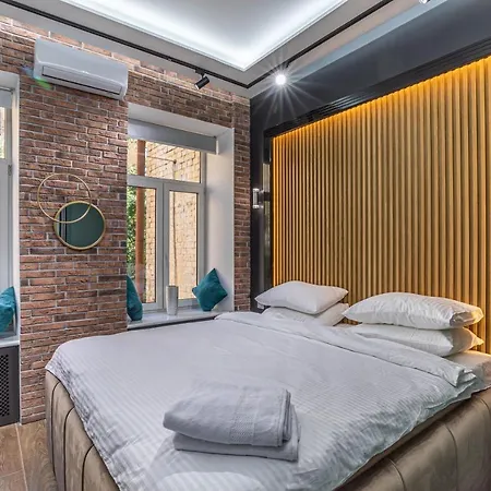Luxury Urban Lofts Across Baseina 5а & Arena *