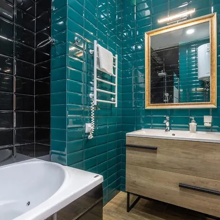 Luxury Urban Lofts Across Baseina 5а & Arena * Kyiv