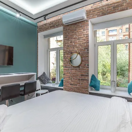 Luxury Urban Lofts Across Baseina 5а & Arena Apartment *