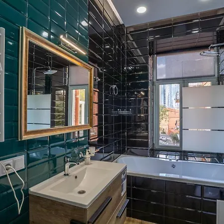 Luxury Urban Lofts Across Baseina 5а & Arena * Kyiv