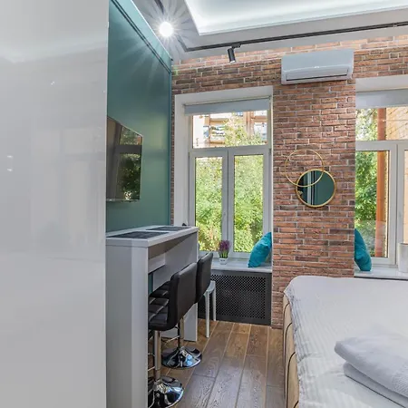 Luxury Urban Lofts Across Baseina 5а & Arena Apartment *